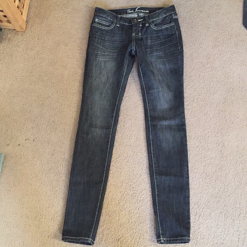 🔥 BOGO Guess Jeans Size 25